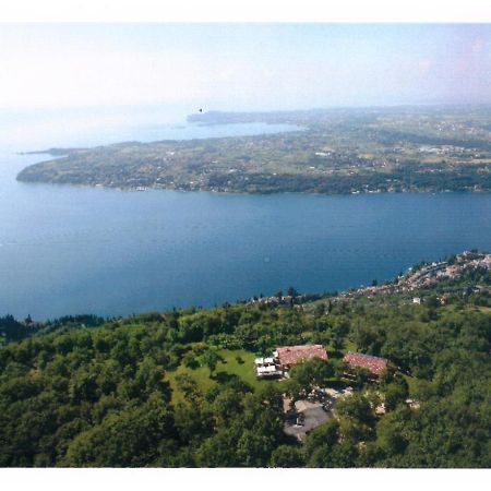 La Fiocchina - Magic Place - Apartments & Studios In Garda Lake - Countryside Farmhouse, Inside The Middle Of The Lake Сало Екстер'єр фото