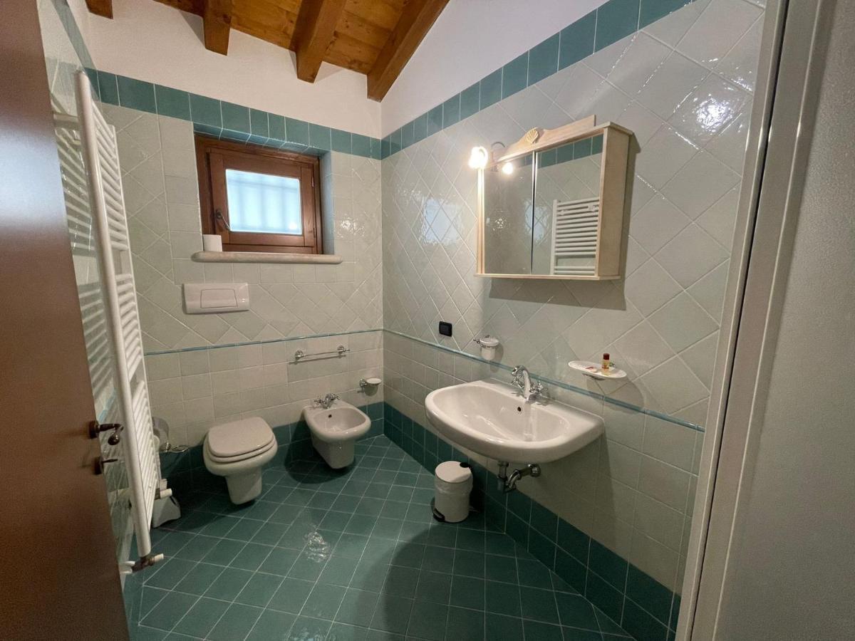 La Fiocchina - Magic Place - Apartments & Studios In Garda Lake - Countryside Farmhouse, Inside The Middle Of The Lake Сало Екстер'єр фото