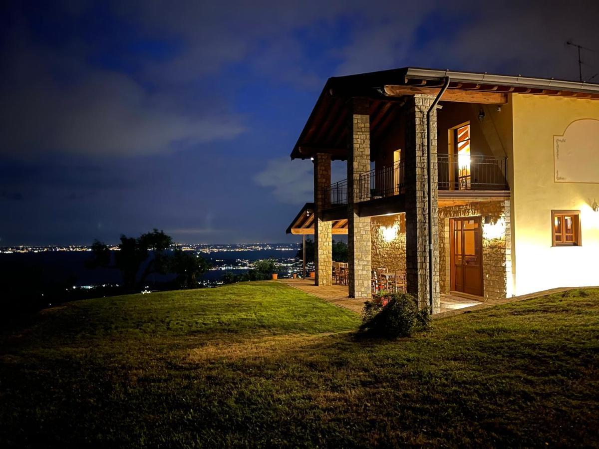 La Fiocchina - Magic Place - Apartments & Studios In Garda Lake - Countryside Farmhouse, Inside The Middle Of The Lake Сало Екстер'єр фото