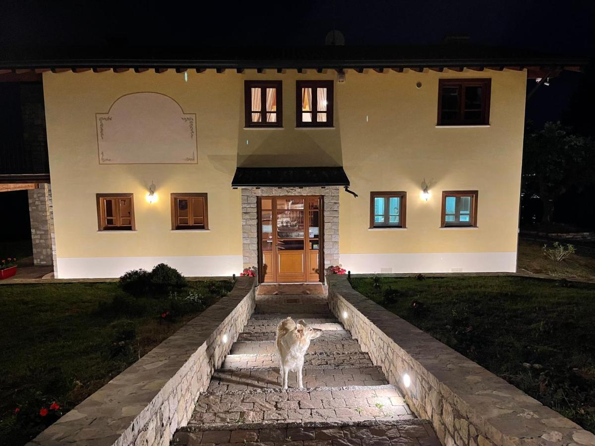 La Fiocchina - Magic Place - Apartments & Studios In Garda Lake - Countryside Farmhouse, Inside The Middle Of The Lake Сало Екстер'єр фото